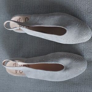 Wondersfly Gray Suede Slingback with Rhinestone Detailing Made In Spain Sz-40/9